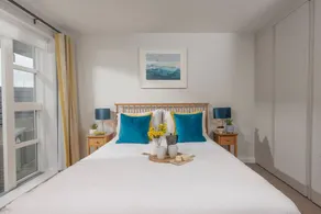 Lovely Sea and Beach view - Free parking - Wi-Fi - Image 5