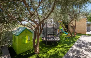 Cozy home in Kastel Novi with private swimming pool, can be inside or outside - Image 3