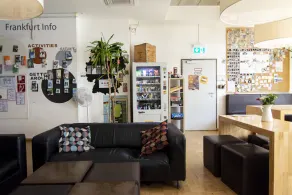 Five Elements Hostel and Capsules Frankfurt - Image 2
