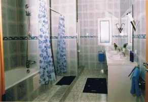 Vacances en Tunisie (calme) - Image 2