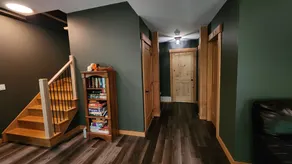 Rideau Lakes Log Cabin - Image 2