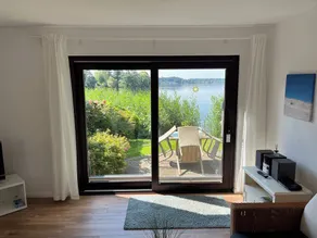 Idyllisches Ferienhaus in Timmdorf auf Seegrundstück mit eigenem Seezugang - Image 5