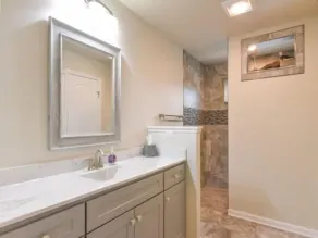 Seas The Day says it all. 4 BR house on the canal! - Image 5