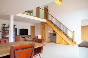 Orchard Barn - Luxury 4 BD Barn Conversion! - Image 3