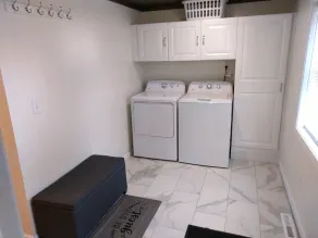 Cozy Cottage in Sandy Pond 2 - Image 3