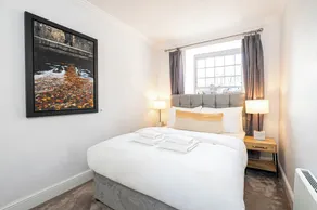 The Knightsbridge Suite next to Sloane Square - Image 5
