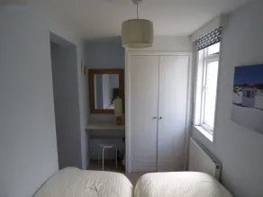 Precioso apartamento de 2 dormitorios, recientemente reformado con impresionantes vistas. - Image 5