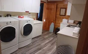 4 bedroom home on Missouri River - Image 2