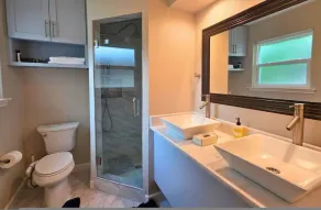 Spacious 4bd Retreat Near Nasa and Kemah - Image 2
