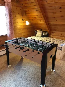 Leavenworth cabin for maximum 4 people, with treehouse gazebo hot tub. - Image 2