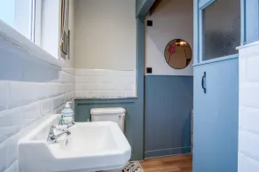 Tide & Tee - 2 Bedroom Apartment - Penally - Tenby - Image 4