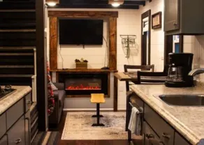 Tiny House - The Shindig - Image 5