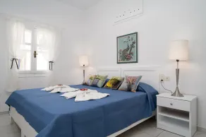 Lovely gardens and Comfort- 1 bedroom house, free w/wifi -nearby Komos beach - Image 4