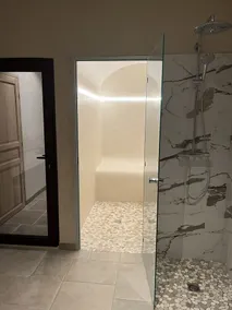 Ferienhaus-Romantik-Ensuite-Poolblick - Image 2