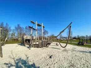 Familienfreundliches Domizil am Großen Meer mit Stangenofen. Haustierfreundlich! - Image 2