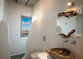 Holiday Home 'Aris Sky Suite Private Mini Poolspa' with Sea View, Wi-Fi and Air Conditioning - Image 2