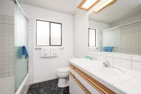 Stunning, Ocean View Rental on Sherwood! Enjoy Your Next Month Long Getaway! - Image 3