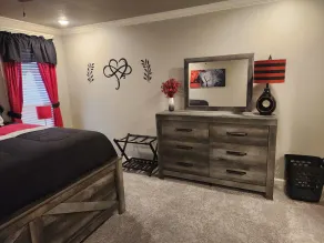 3 bedroom, 2 bath + garage Cottonwood Corner - Image 3