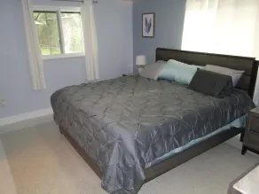 Pool Paradise Central - Cozy 3 BR, 2 Bathroom home with heated pool & lanai - Image 5