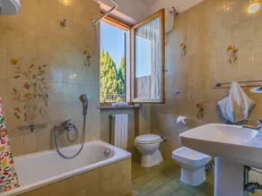 Cosy apartment in villa for 5 people with pool, WIFI, TV, terrace, pets allowed and panoramic view - Image 2