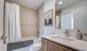 Three Condos on the same floor w Parking & Rooftop Patio - Image 3