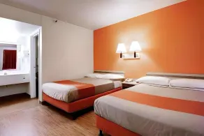 Park Inn by Radisson, Woods Cross - Image 4