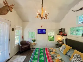Sexiest Lil Cabin in Saugerties, NY - Image 3