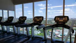 Renovated 21st Fl. Private Unit located in Coconut Grove Hotel! - Image 2