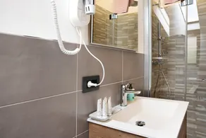 Ferienwohnung \"Nigella Langhe Home\" mit Bergblick, Balkon und WLAN - Image 4