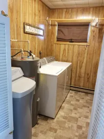 LAKE SHELBYVILLE  COTTAGE MINUTES FROM BOATING, HUNTING, AND FISHING,  Sleeps 2 - Image 3