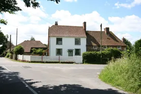 Period Farm House 4 poster beds, cinema, wood fires, slipper bath, AGA - Image 4