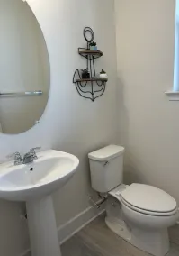 5BR home, pools & amenities, minutes to beach - Image 3