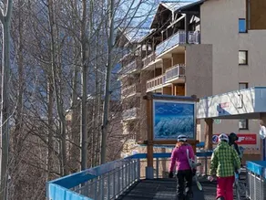 Ski-in studio with WiFi and pets allowed - Image 2