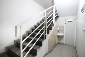 Cozy residence in Surabaya Center - Image 4