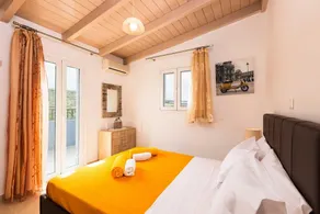 Blue Villa 2 - With Private Pool - Image 4