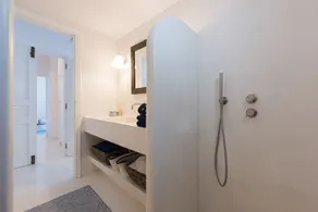 Perfecto para familias, a 250m de la playa ideal para niños. - Image 3
