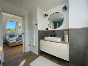 Wellness oasis with the sound of the sea, whirlpool, sauna, 3 min. v. Beach - Image 2