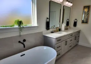Stylish Houston Home Near NRG - Image 5