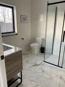 Modern three bedroom with Panoramic Oceanview  - Image 3