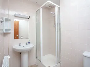 117 Atlantic Reach-UK32918 - Image 3