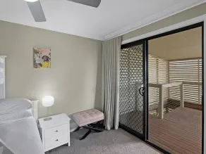 Coastal Upper-Level Home with Pool Access - Image 2