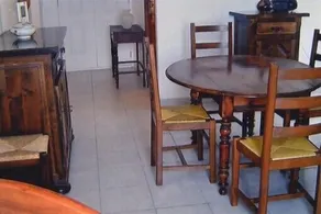 Wohnung von 72 m2 in einem Haus in Korsika - Image 4