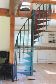 Peaceful Cabin w/ Large Lake and pool - 132 acres. - Image 2