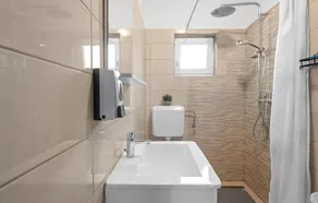 Gorgeous home in Tinj - Image 4
