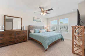 Minutes from white sand and blue seas! 3BR/2.5BA - Image 5