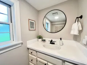 4 BR/2.5 BA Lake House | Pets OK | Fire Pit | Dock - Image 3
