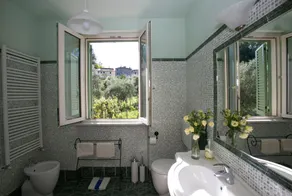 4 Bedroom Villa with Private Pool, Fantastic Views, in an Olive Grove - Image 3