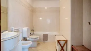 Glamorous Villa T3 Praia Verde - Image 3