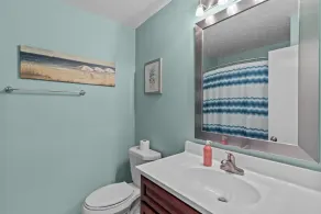 Condo Oceanfront, 2 chambres, 2. 5 salles de bain, piscine intérieure chauffée et piscines extérieures - Image 5
