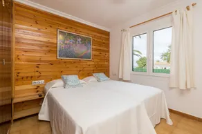 Wonderful Holiday Home 5ª Avenida - Image 3